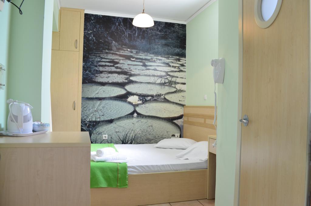 Fontana Rooms Мітіліні Номер фото
