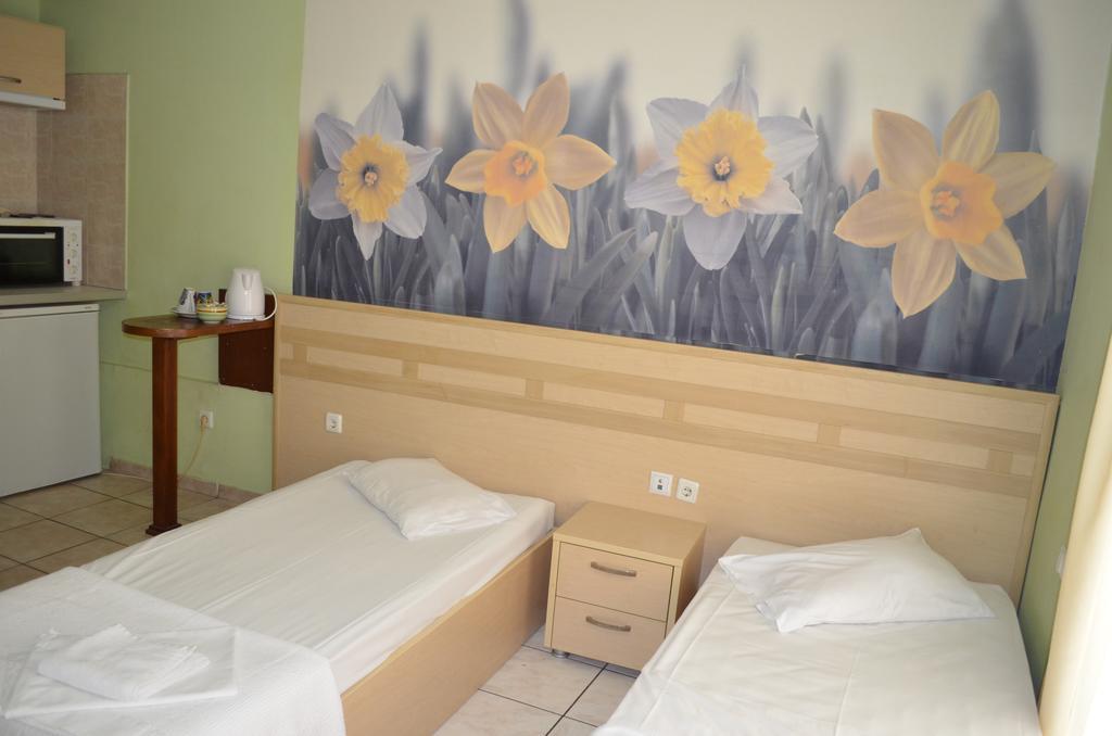 Fontana Rooms Мітіліні Номер фото