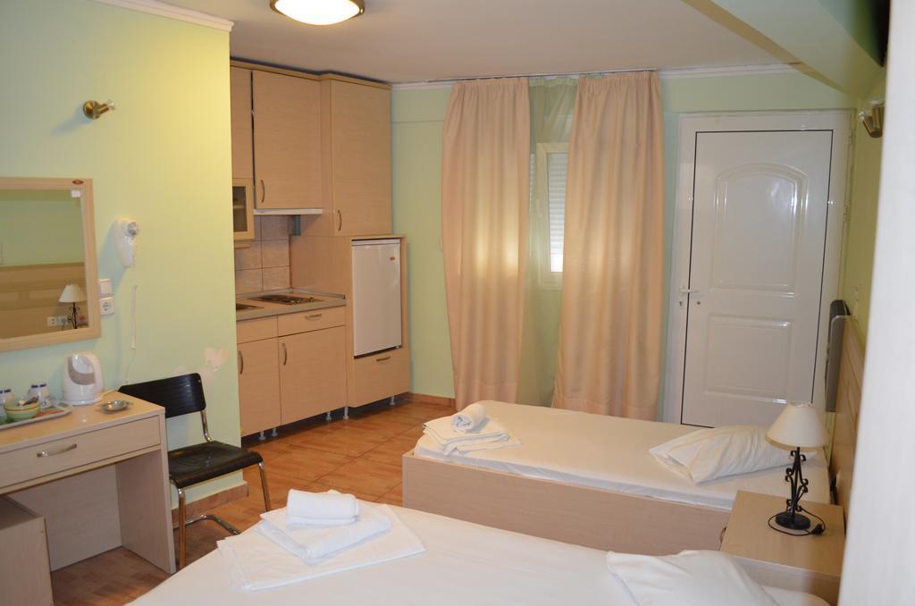 Fontana Rooms Мітіліні Екстер'єр фото
